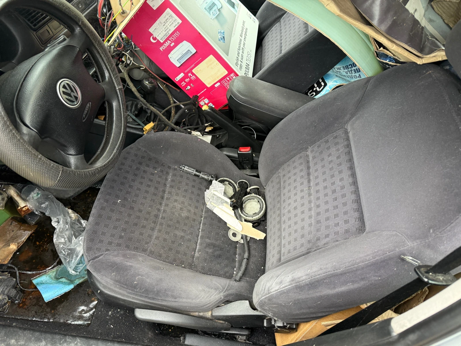 VW Golf 1.9TDi ЗА ЧАСТИ - изображение 6