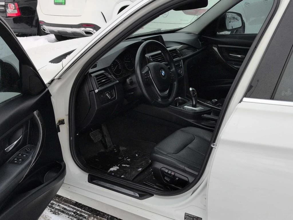 BMW 328 * 328i xDrive * CARFAX * ЦЕНА ДО БГ - изображение 6