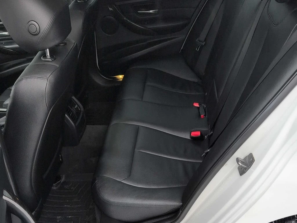 BMW 328 * 328i xDrive * CARFAX * ЦЕНА ДО БГ - изображение 9