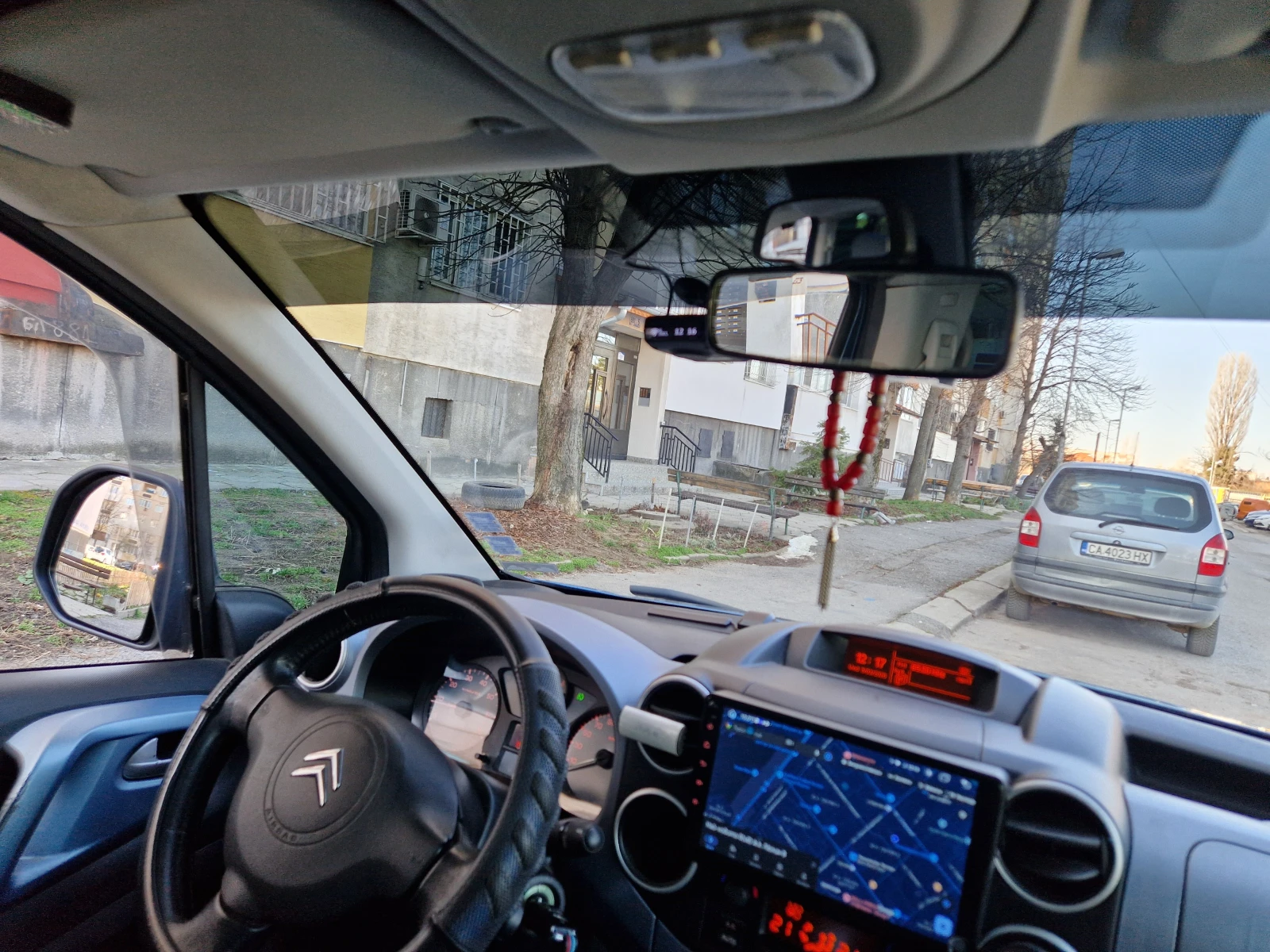 Citroen Berlingo 1.6i ГАЗ/BRC, снимка 13 - Автомобили и джипове - 53812589