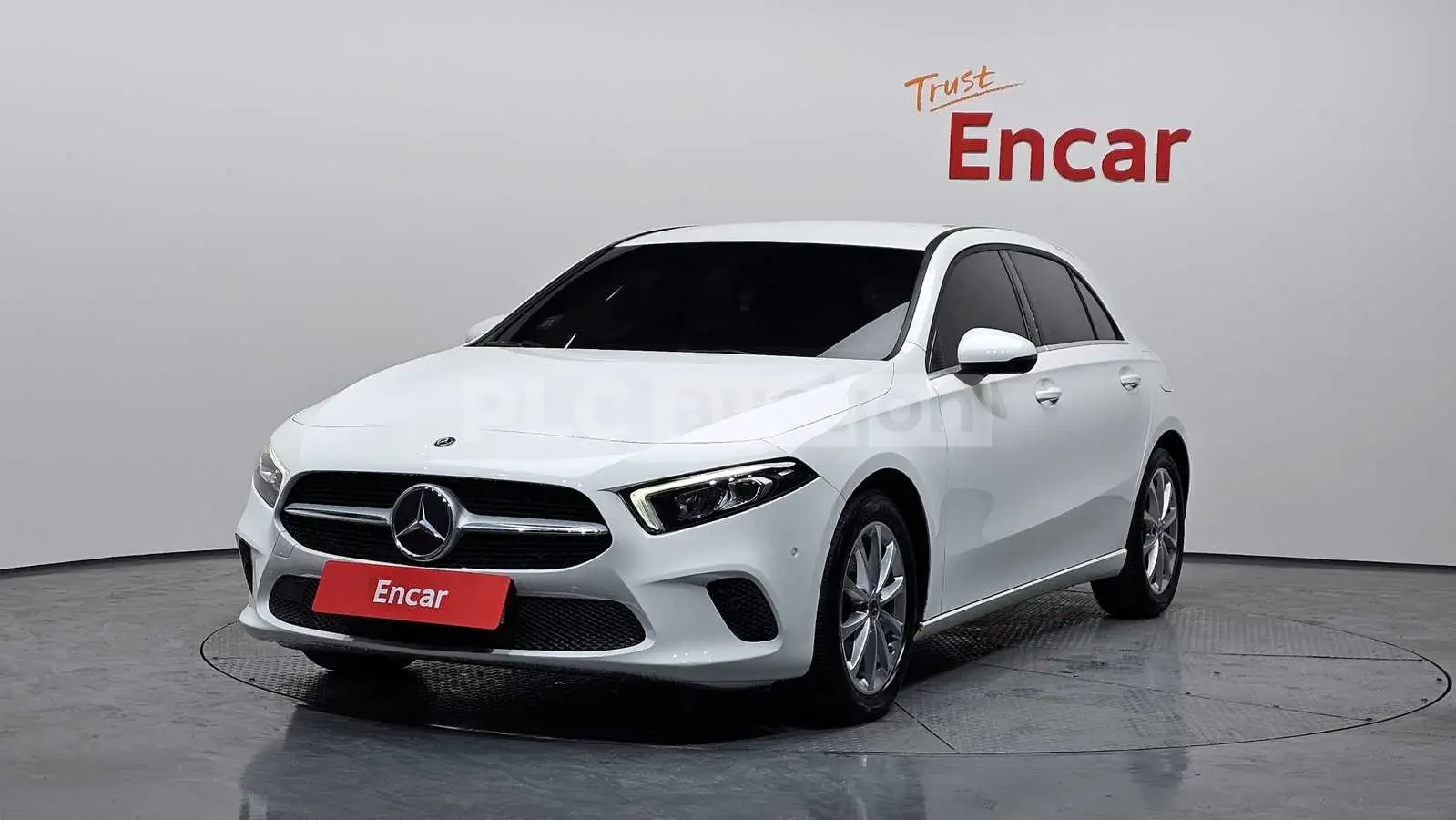 Mercedes-Benz A 220 FULL DIGITAL/ЛИЗИНГ ОТ 255 | Auto.bg — изображение 1