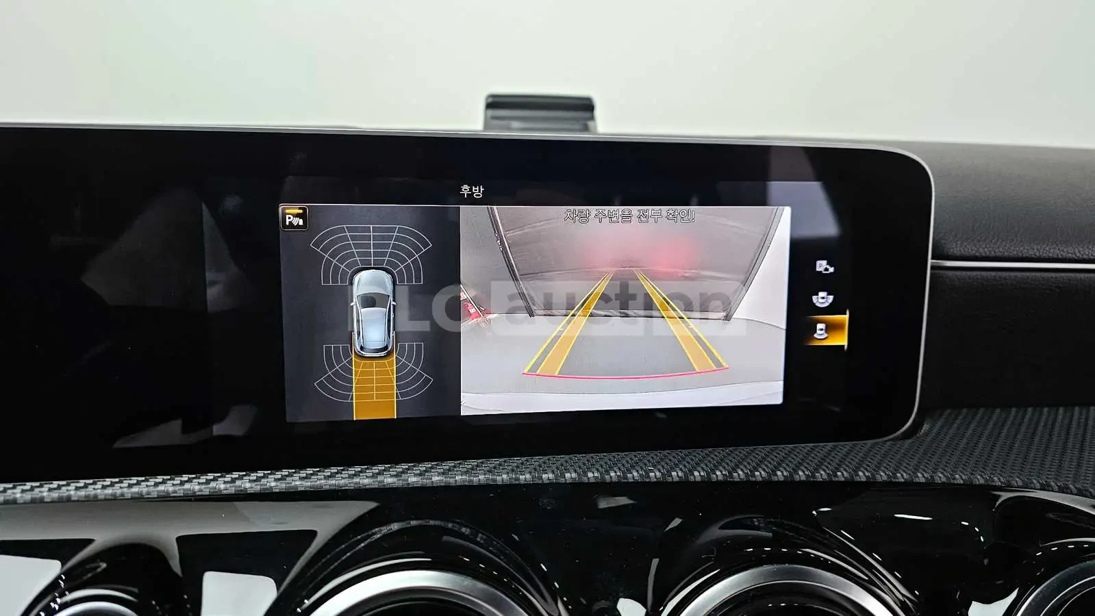 Mercedes-Benz A 220 FULL DIGITAL/ЛИЗИНГ ОТ 255, снимка 13 - Автомобили и джипове - 54107564