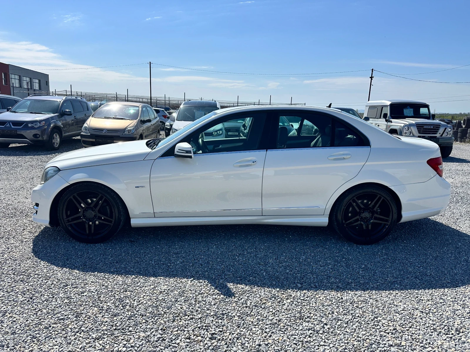 Mercedes-Benz C 180 AMG, снимка 5 - Автомобили и джипове - 54302524