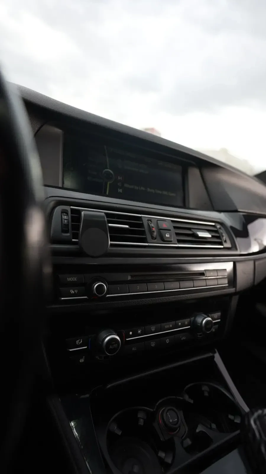 BMW 525, снимка 11 - Автомобили и джипове - 54428092