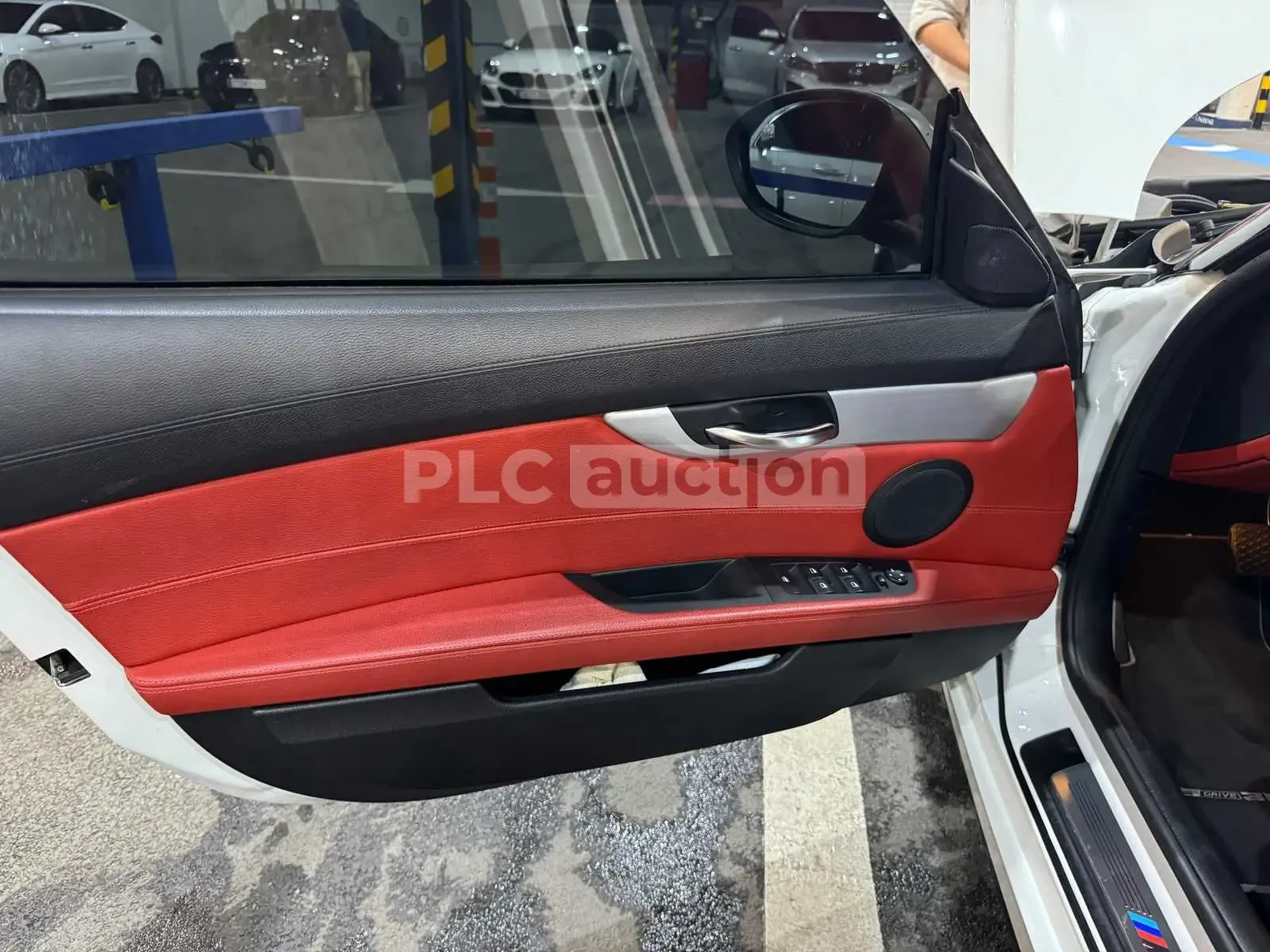 BMW Z4 35is DCT| КАМЕРА| ПАМЕТ| ПОДГРЕВ| , снимка 9 - Автомобили и джипове - 54697442