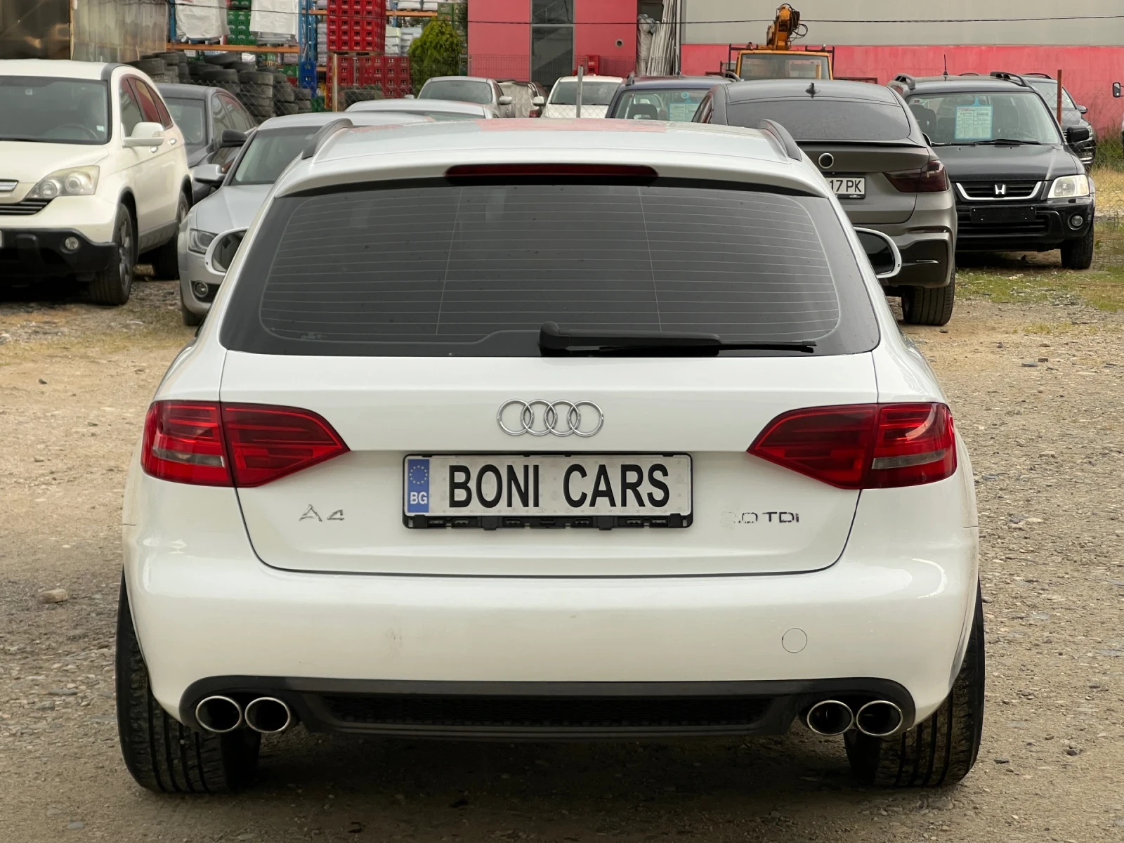 Audi A4 2.0TDI-143к.с./ RS4 Pack/ Алкантара/ Автопилот, снимка 6 - Автомобили и джипове - 54856717