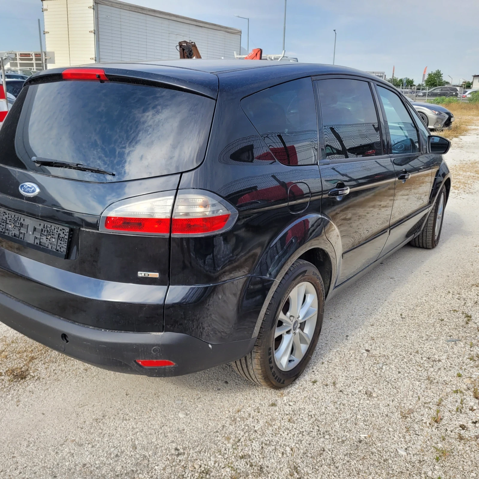 Ford S-Max 2.0tdci/140k.c/7места, снимка 6 - Автомобили и джипове - 54941330