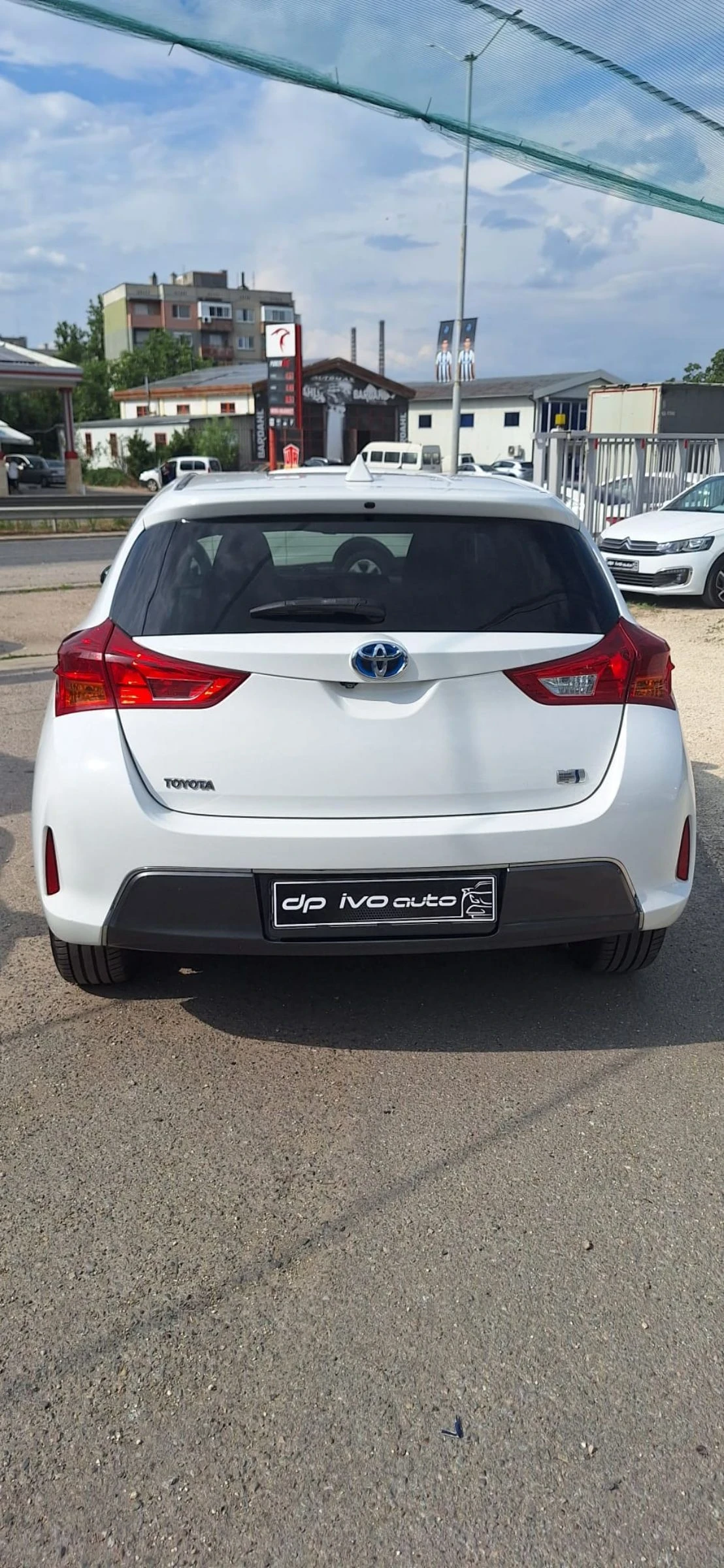 Toyota Auris ������* ������* �������*  | Mobile.bg � ����������� 4