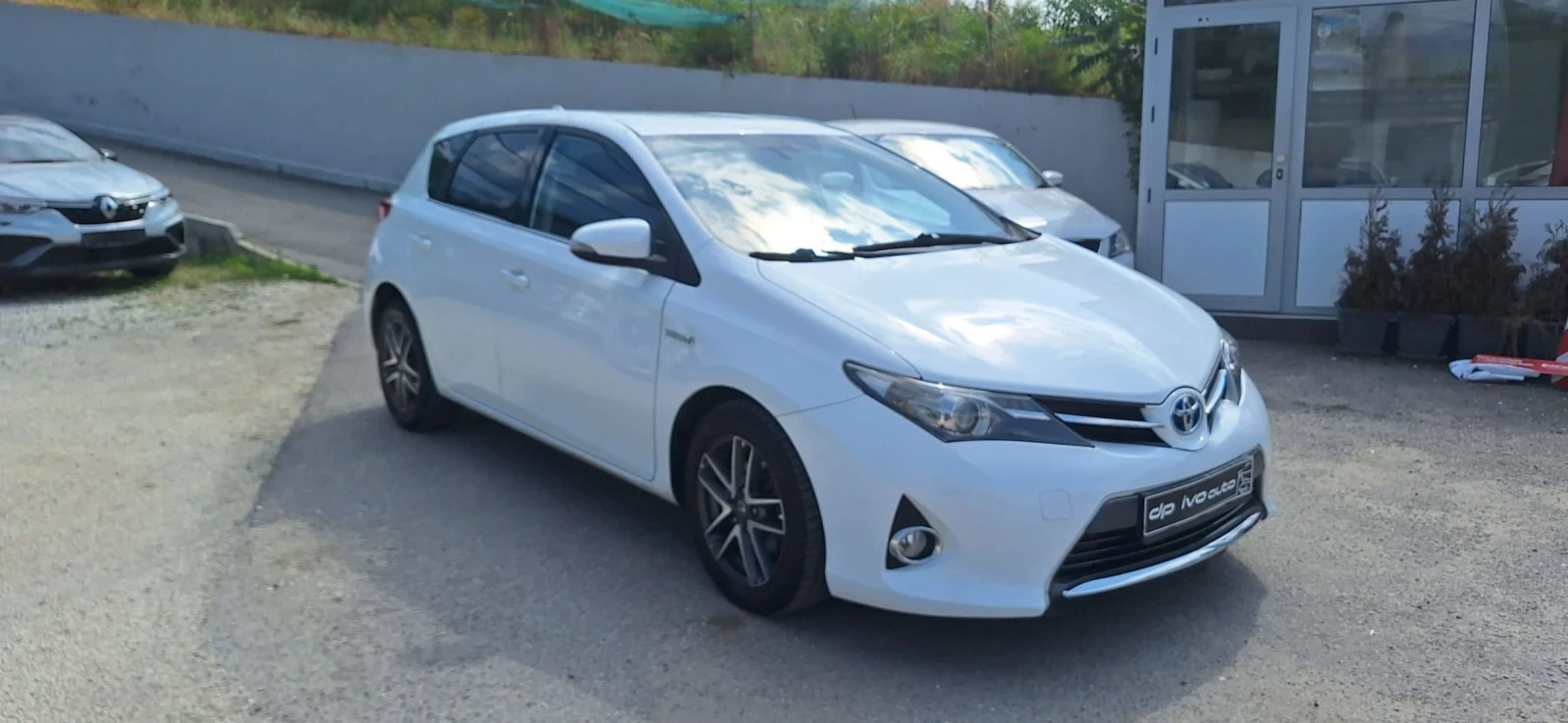 Toyota Auris ������* ������* �������*  | Mobile.bg � ����������� 7