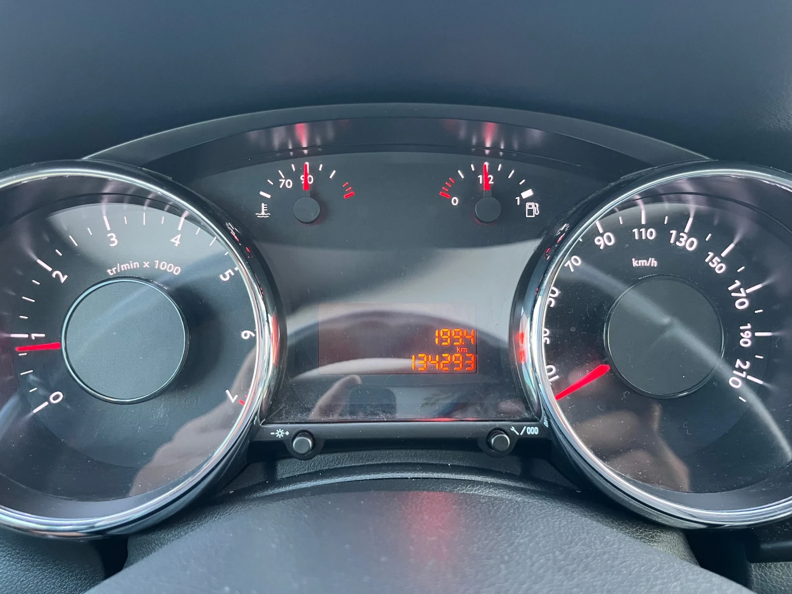 Peugeot 3008 1.6i | Mobile.bg � ����������� 9