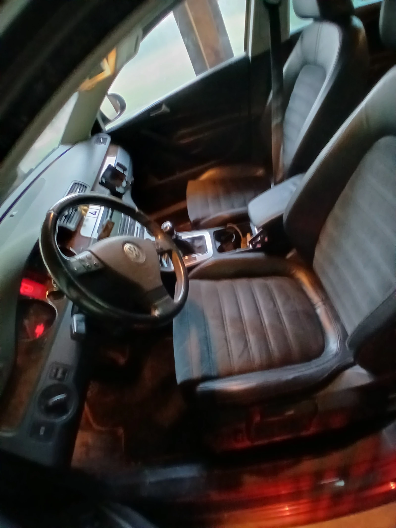 VW Passat, снимка 4 - Автомобили и джипове - 55630324