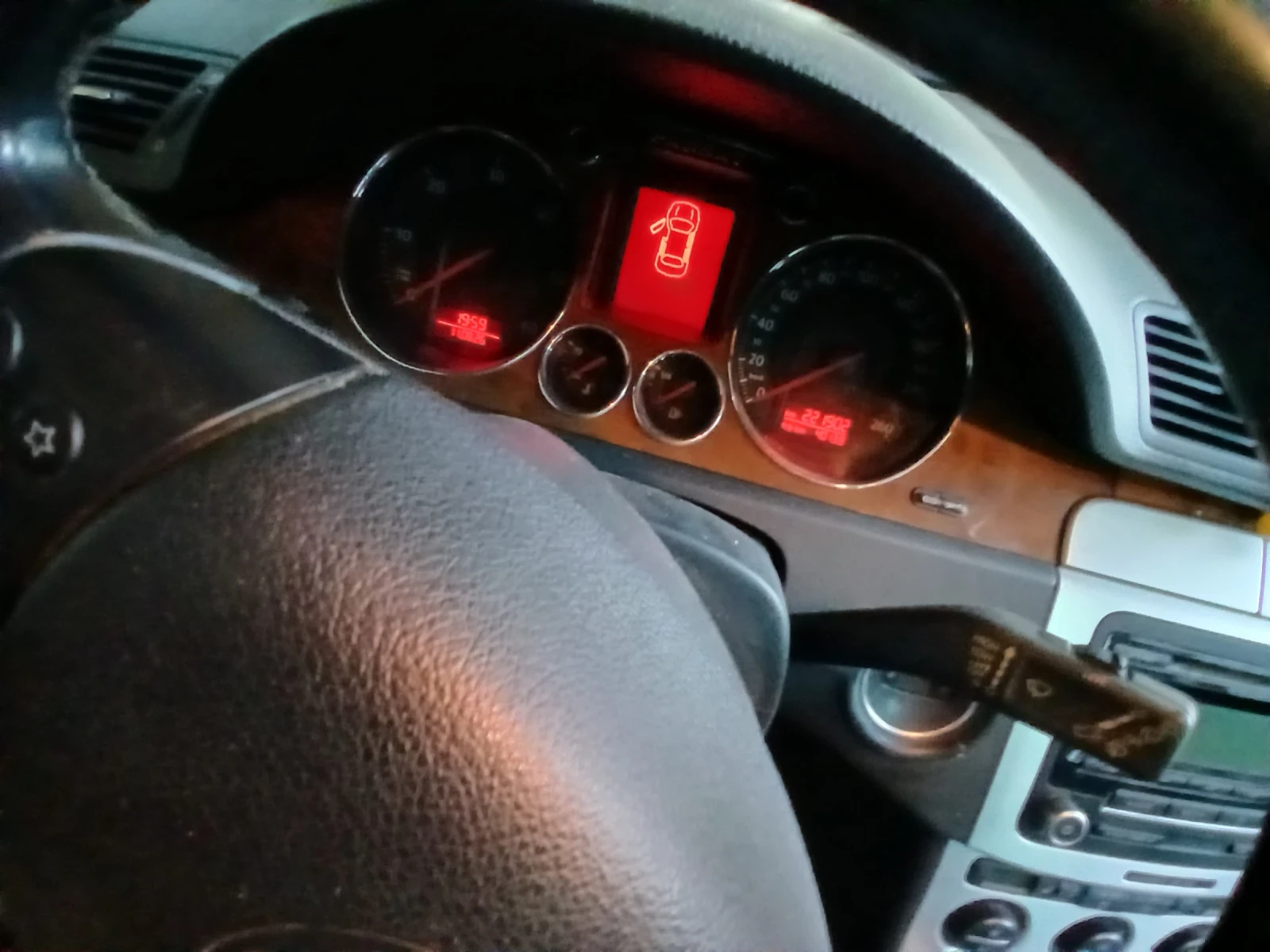 VW Passat, снимка 3 - Автомобили и джипове - 55630324