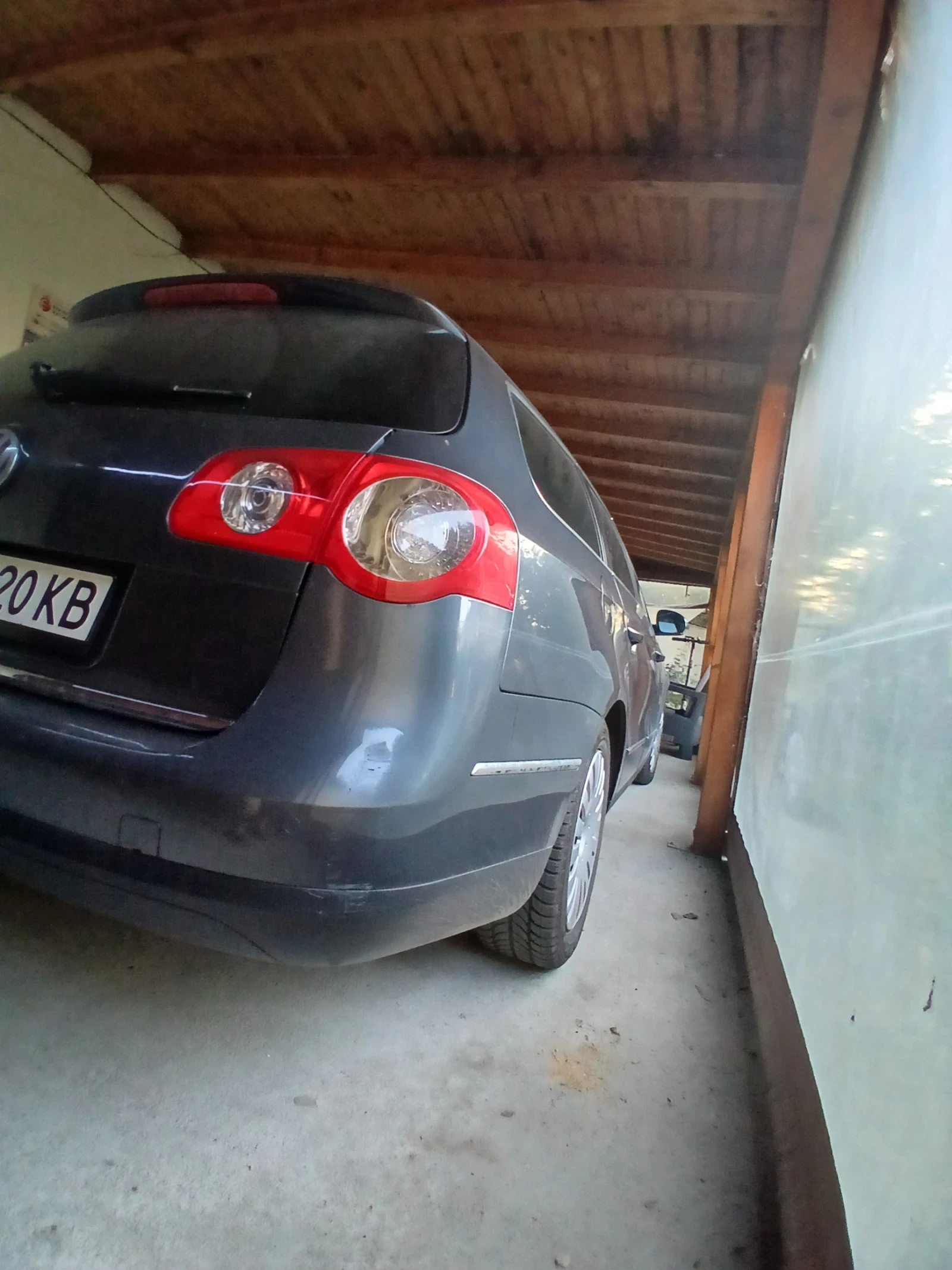 VW Passat, снимка 6 - Автомобили и джипове - 55630324