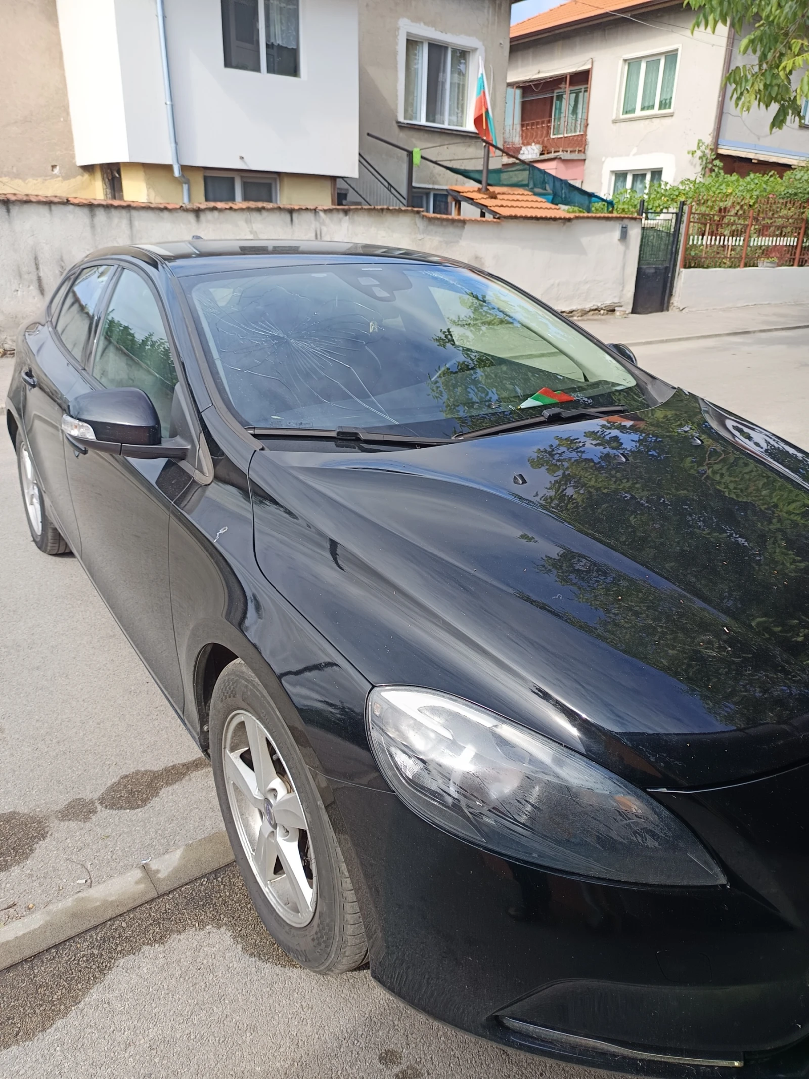 Volvo V40 | Mobile.bg � ����������� 1
