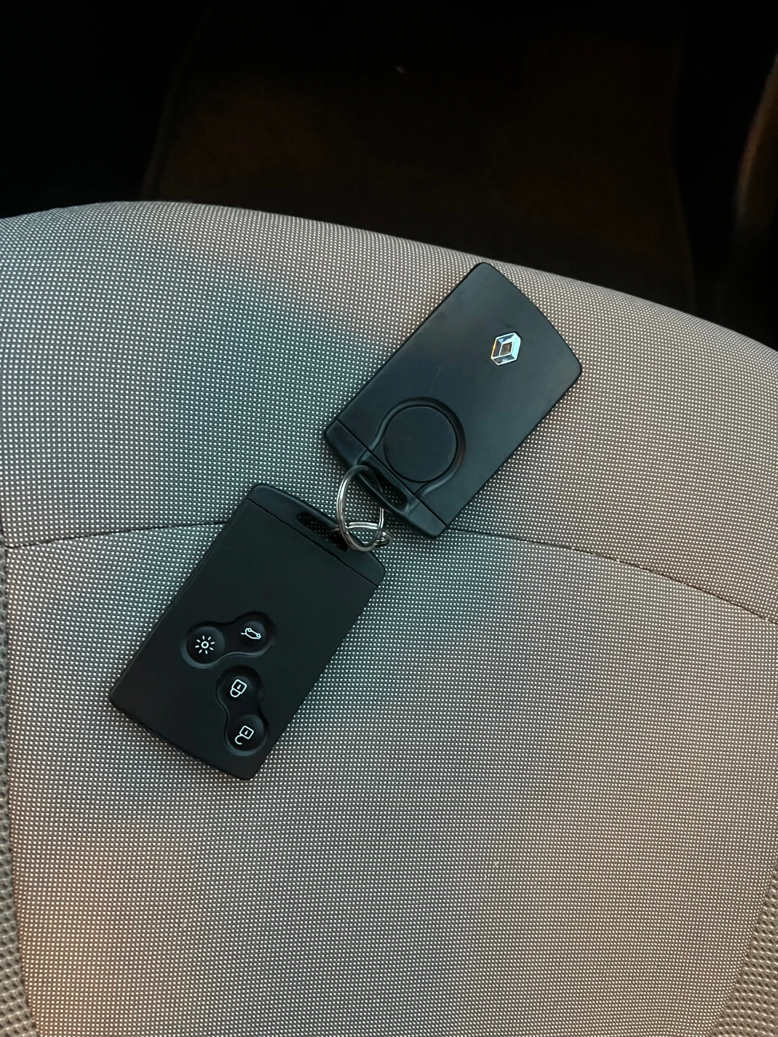 Renault Captur 1.5cdi , снимка 12 - Автомобили и джипове - 55772665