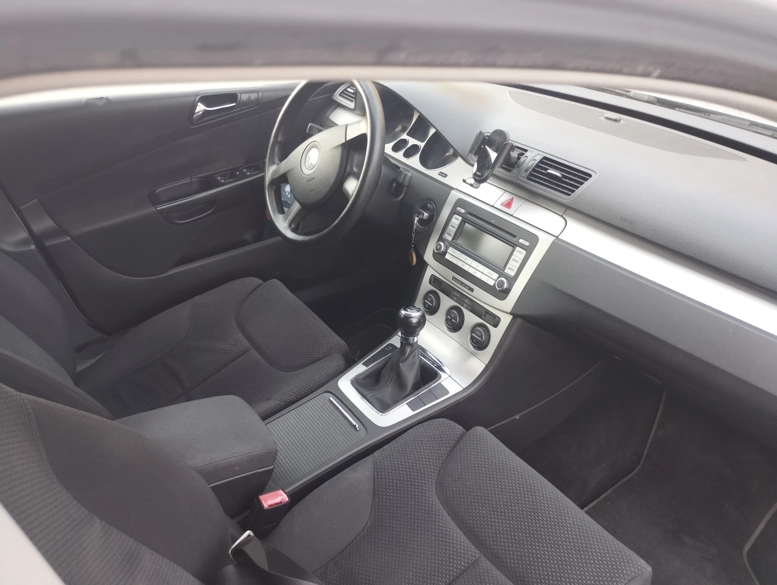 VW Passat, снимка 7 - Автомобили и джипове - 55786400