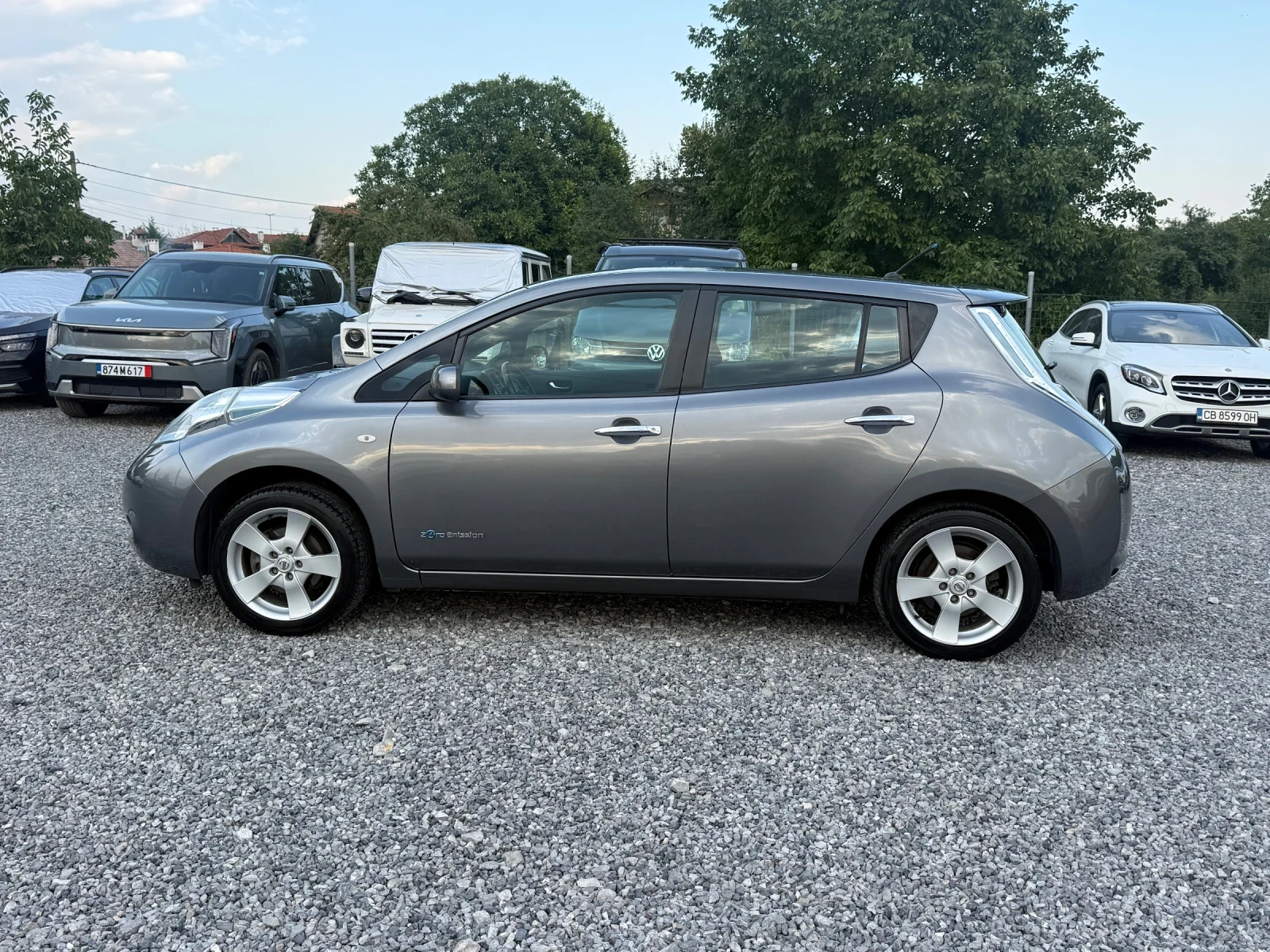 Nissan Leaf  24 kWh (109 кс) 101 000km . Зимни/Летни гуми, снимка 4 - Автомобили и джипове - 56046938