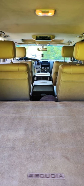 Toyota Sequoia 5.7 Platinum , снимка 15