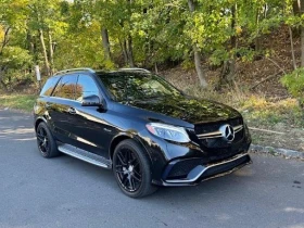 Mercedes-Benz GLE 63 AMG 4MATIC* PANO* М.ТОЧКА* KEYLESSGO* AMBIENT, снимка 2