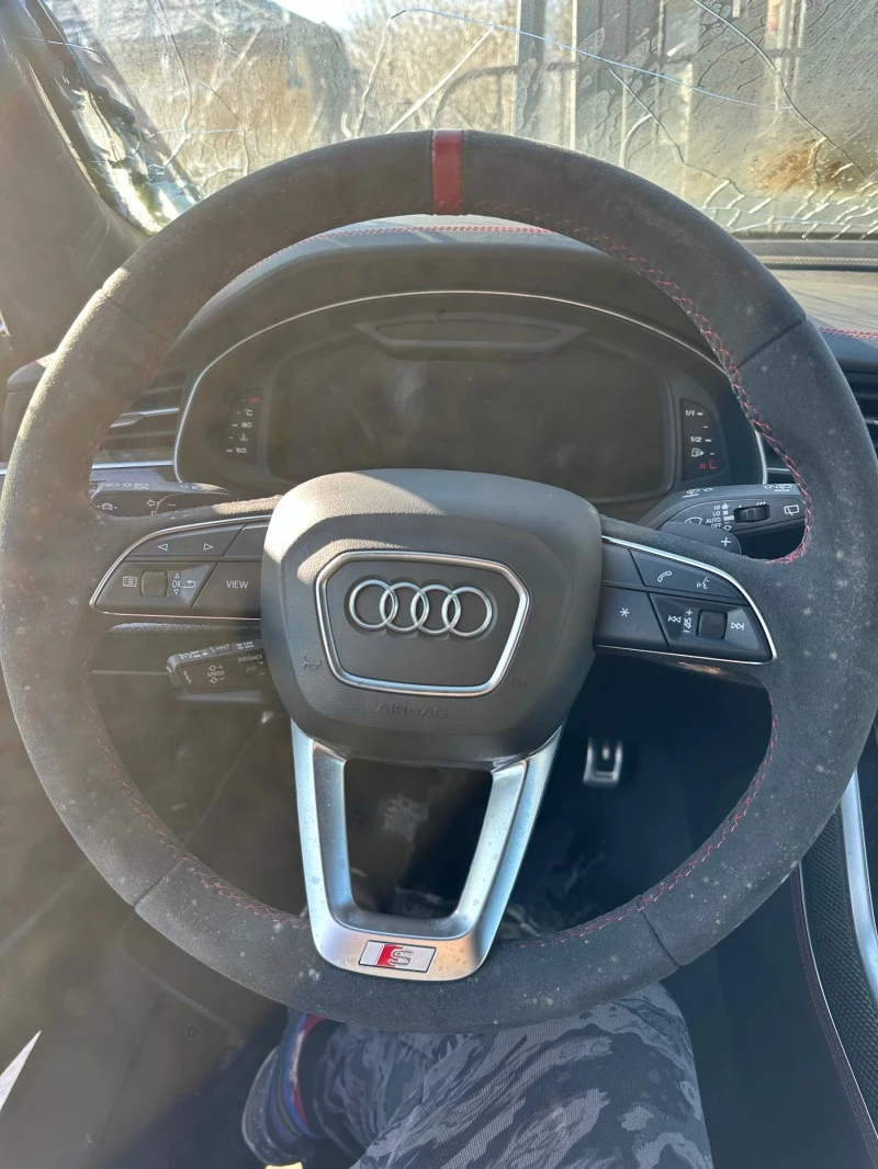 Audi SQ8 4.0 tfsi, снимка 10 - Автомобили и джипове - 44215578