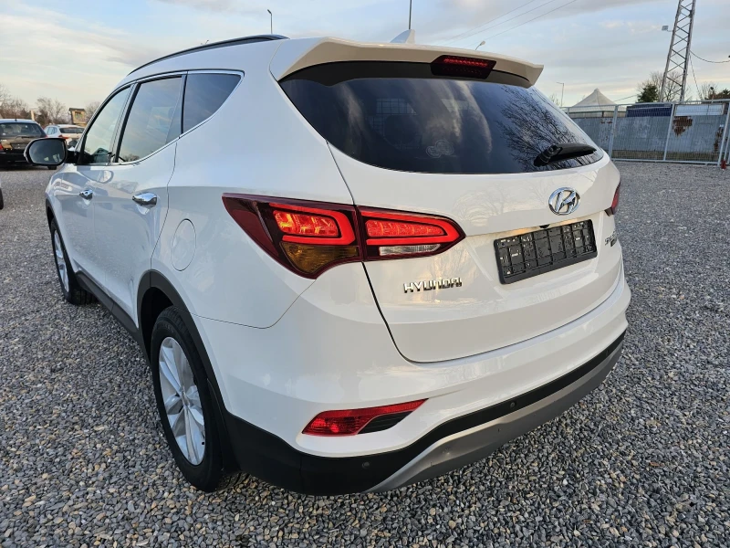 Hyundai Santa fe 2.2crdi  200k.c Ponorama Keyless Kamera, снимка 6 - Автомобили и джипове - 48395456