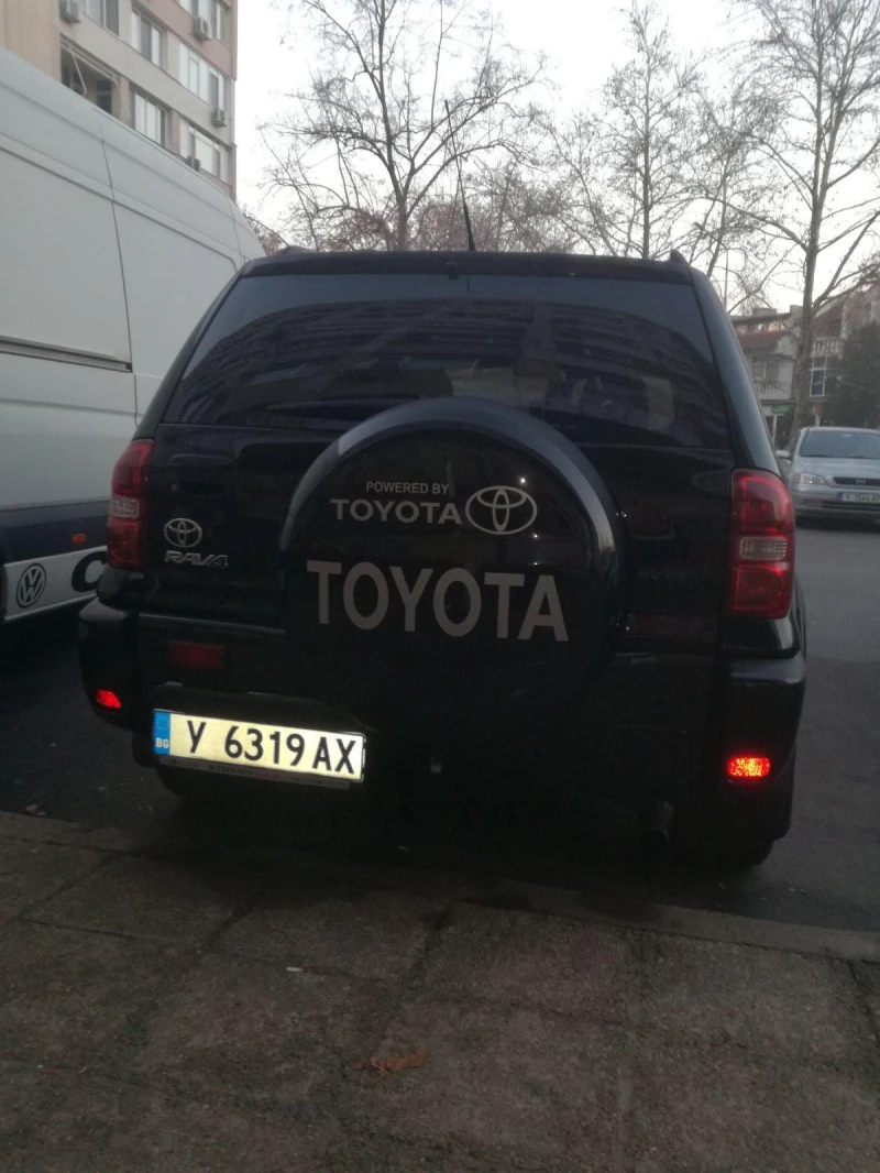 Toyota Rav4, снимка 3 - Автомобили и джипове - 48540489