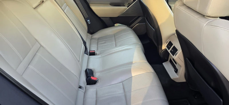 Land Rover Range Rover Velar, снимка 6 - Автомобили и джипове - 50041656