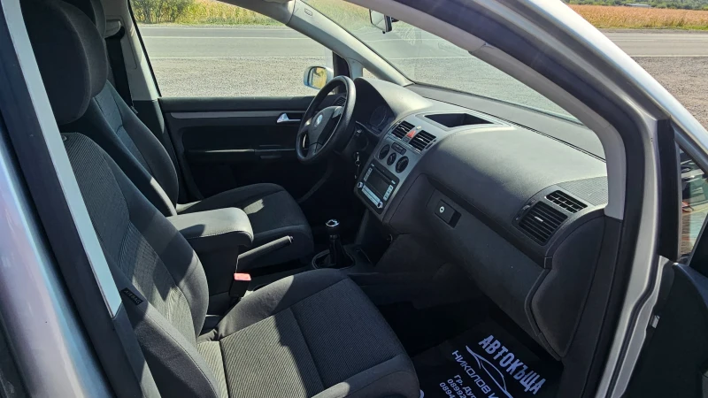 VW Touran 1.6i---GPL--5 Места, снимка 10 - Автомобили и джипове - 51613817