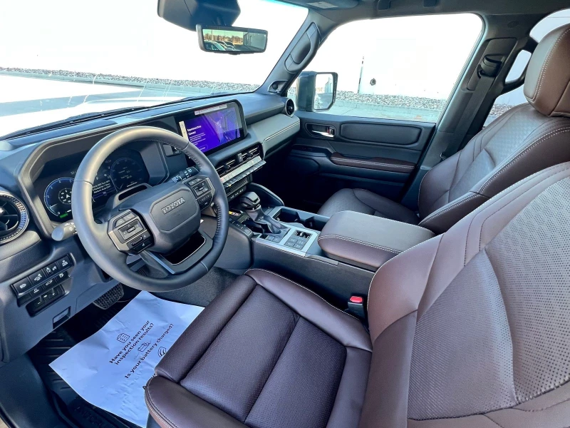 Toyota Land cruiser Land Cruiser 250, Месечна вноска от 1300 лв., снимка 7 - Автомобили и джипове - 52377772