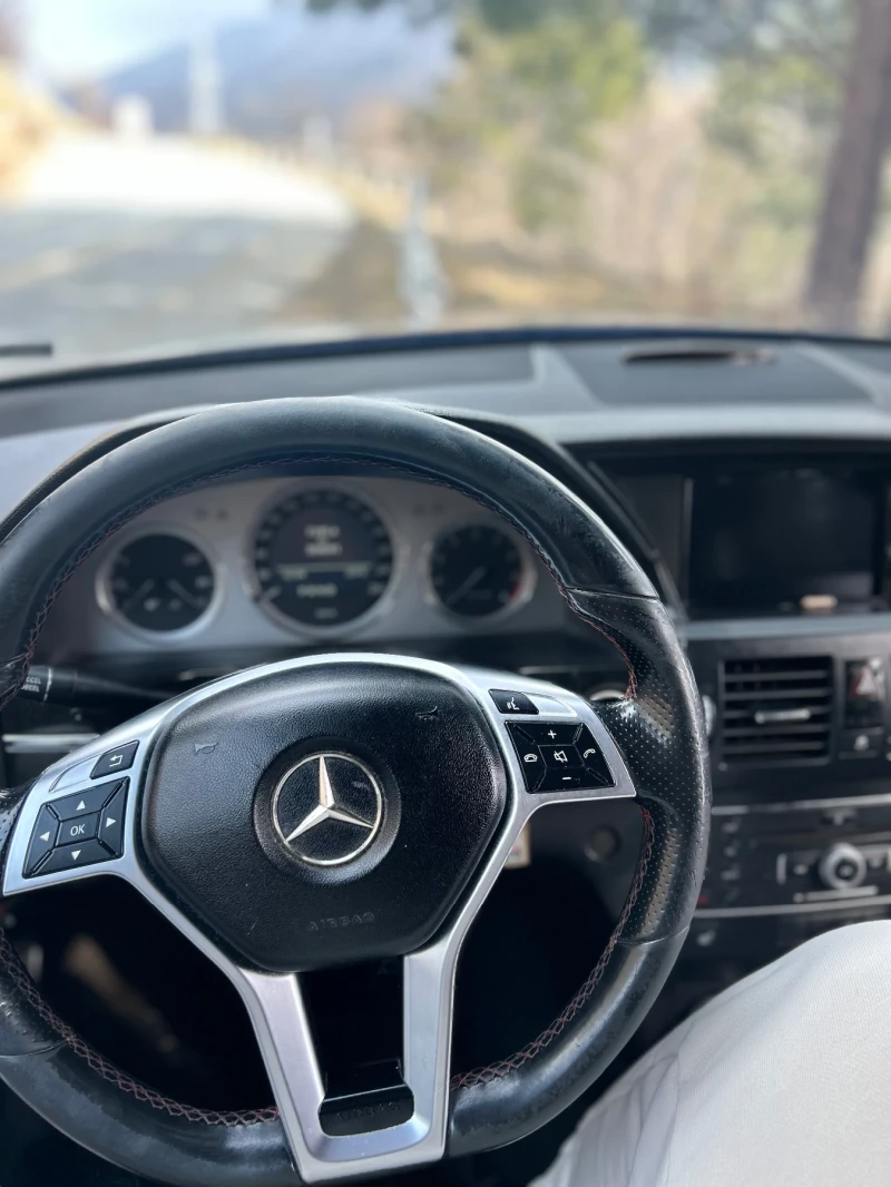 Mercedes-Benz GLK, снимка 11 - Автомобили и джипове - 52729057