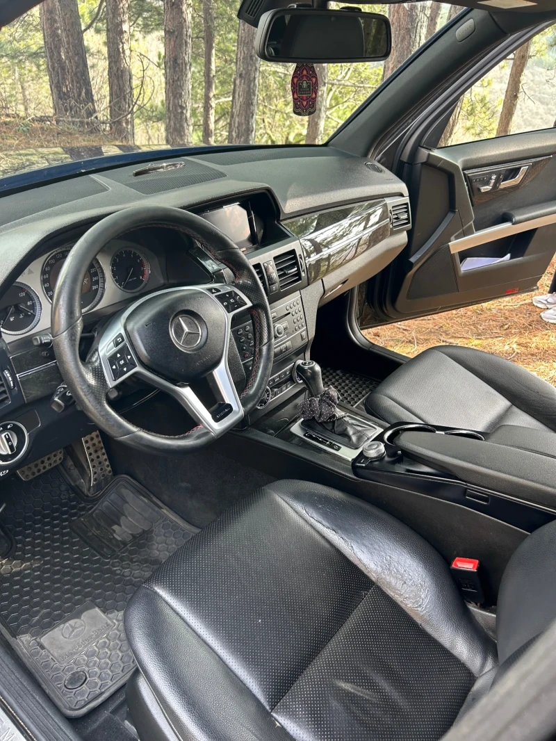 Mercedes-Benz GLK, снимка 12 - Автомобили и джипове - 52729057