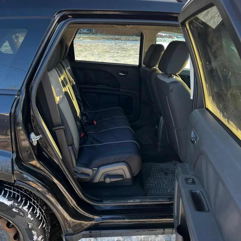 Dodge Journey 2.0 140, снимка 6 - Автомобили и джипове - 52920866