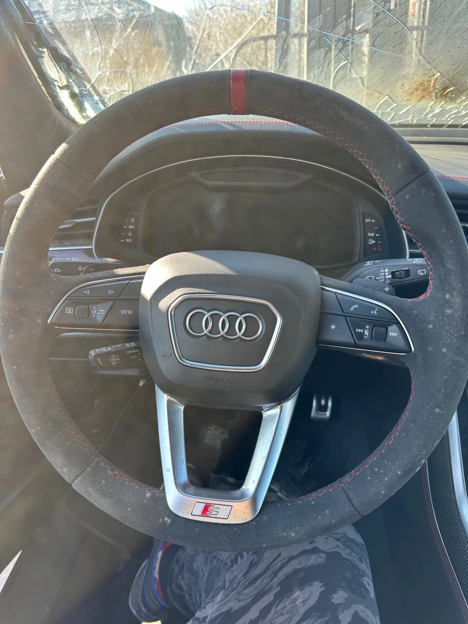 Audi SQ8 4.0 tfsi - изображение 10