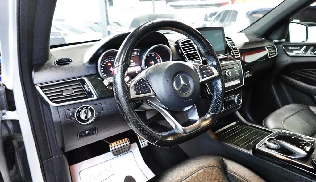 Mercedes-Benz GLE 450 AMG 4MATIC PANO* CAM* KEYLESS* HARMAN/KARDON*  - изображение 8
