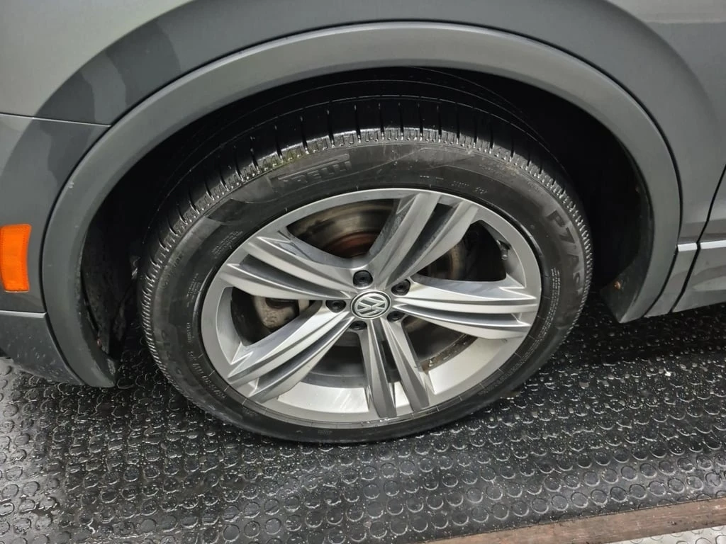 VW Tiguan * SEL PREMIUM R LINE * CARFAX *  | Mobile.bg   5