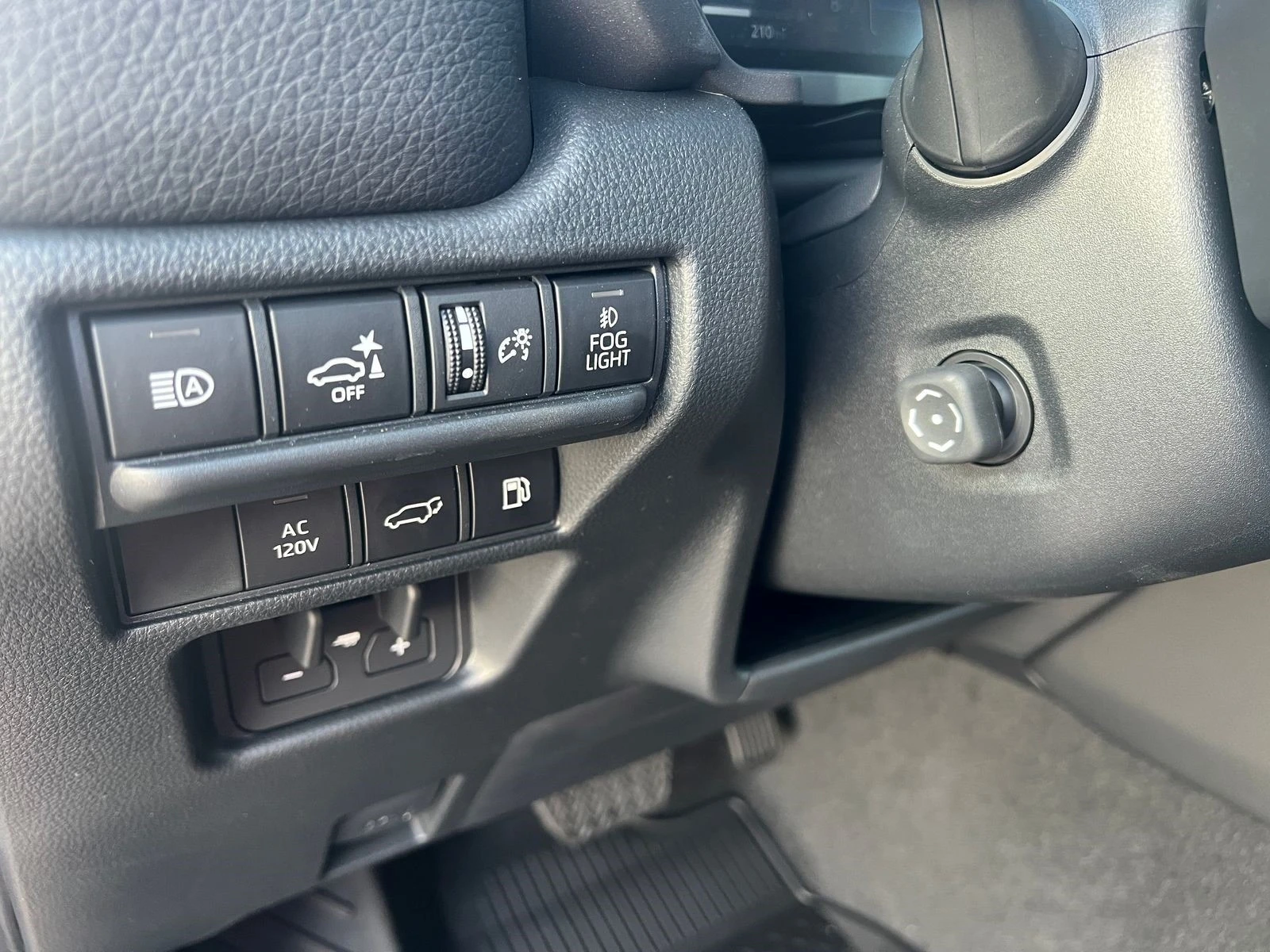 Toyota Land cruiser Land Cruiser 250,    1300 . | Mobile.bg   12