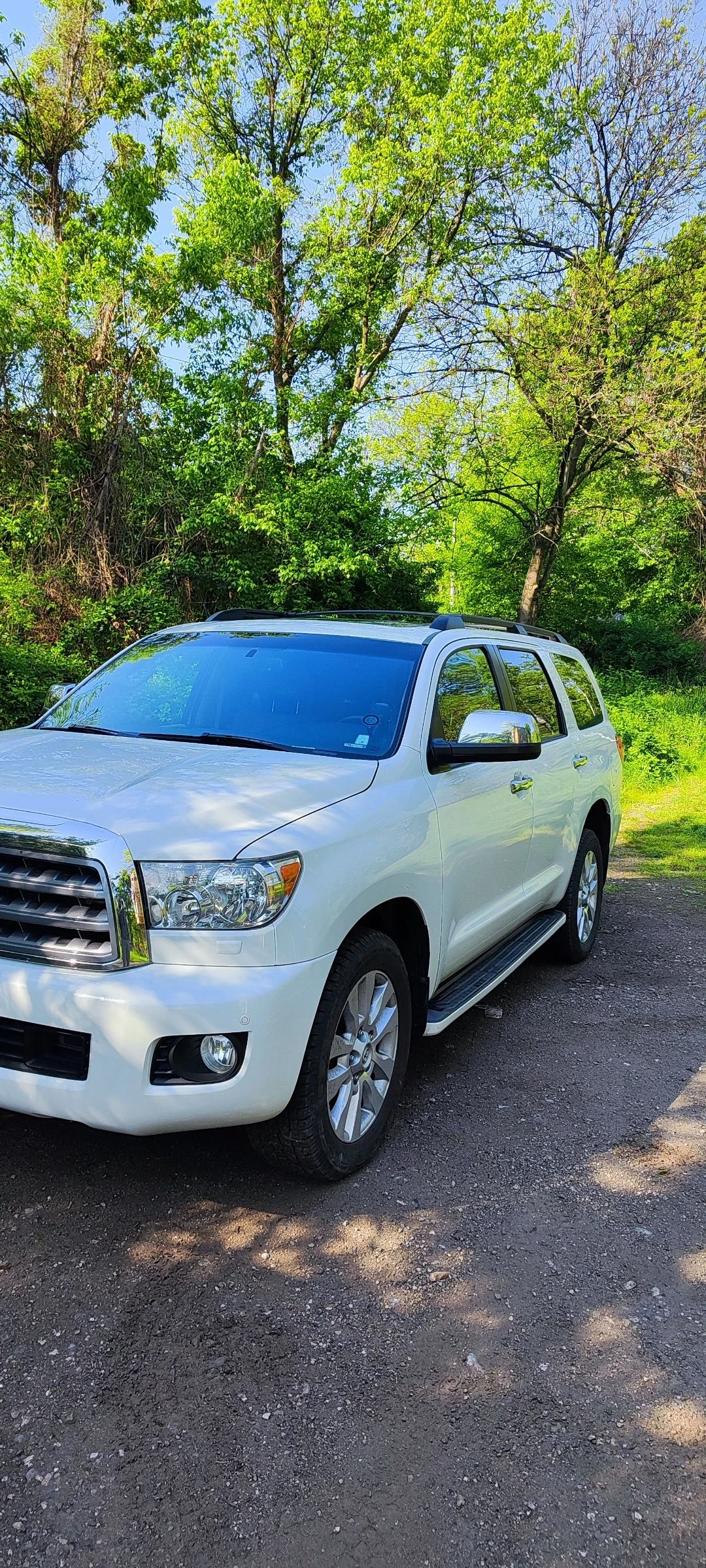 Toyota Sequoia 5.7 Platinum  - изображение 2