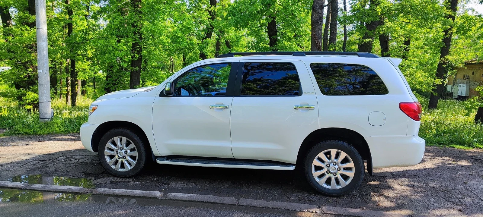 Toyota Sequoia 5.7 Platinum  - изображение 8