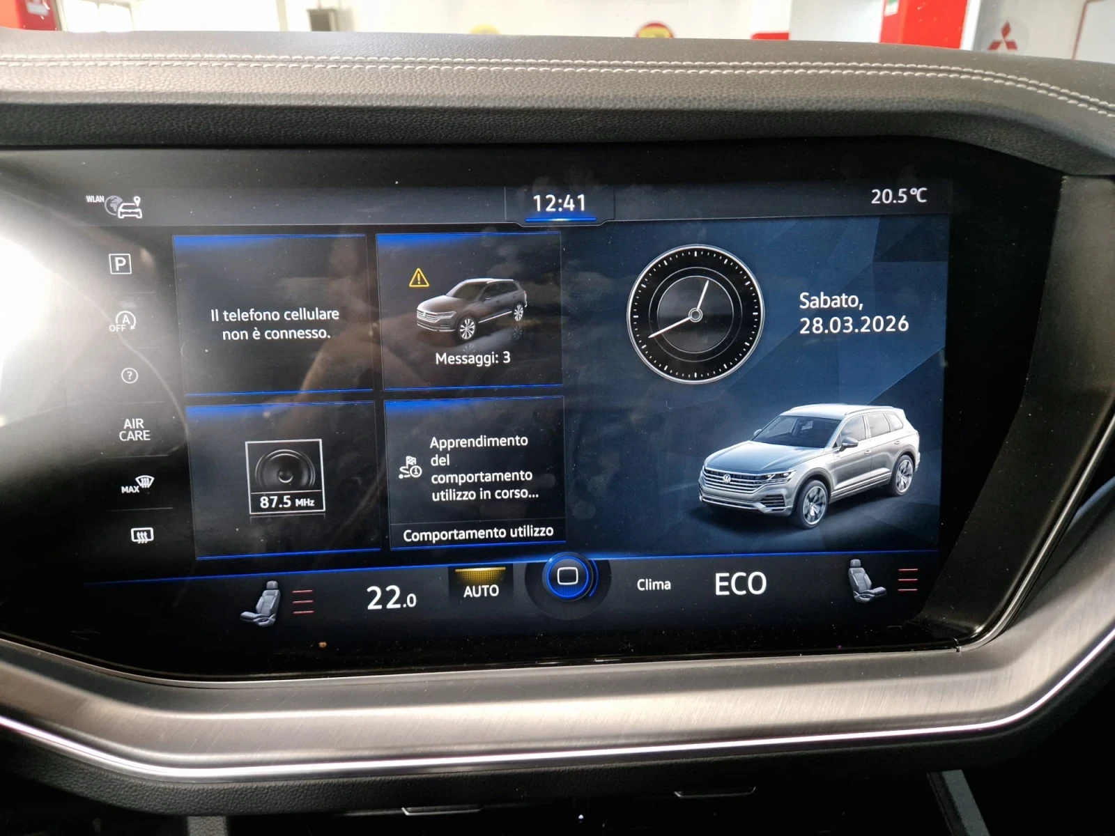 VW Touareg  3.0 V6 TDI SCR Advanced, снимка 12 - Автомобили и джипове - 54010462