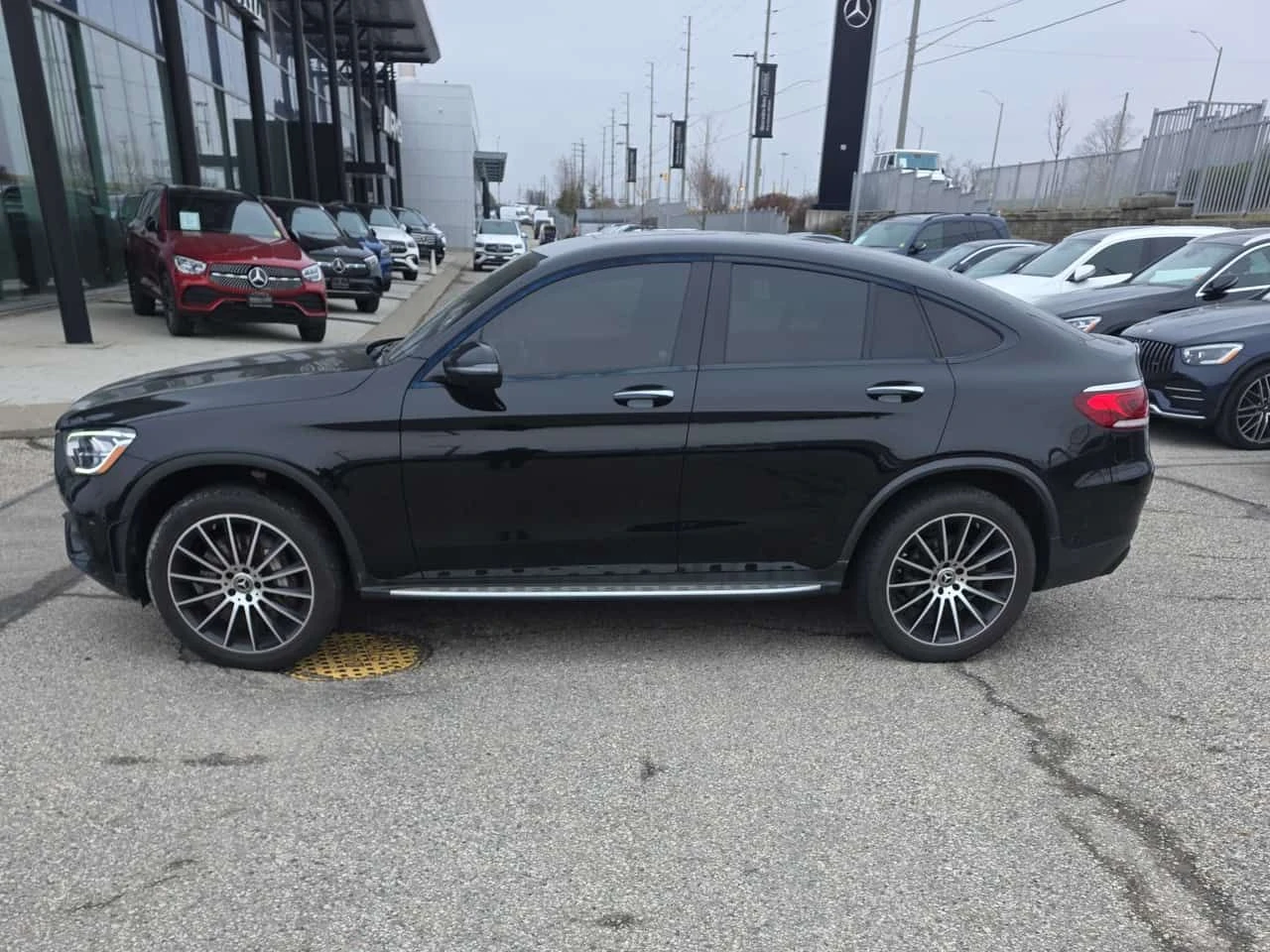 Mercedes-Benz GLC 300 COUPE/ШИБИДАХ/Intelligent Drive Pack/ОТ MERCEDES, снимка 3 - Автомобили и джипове - 54072004