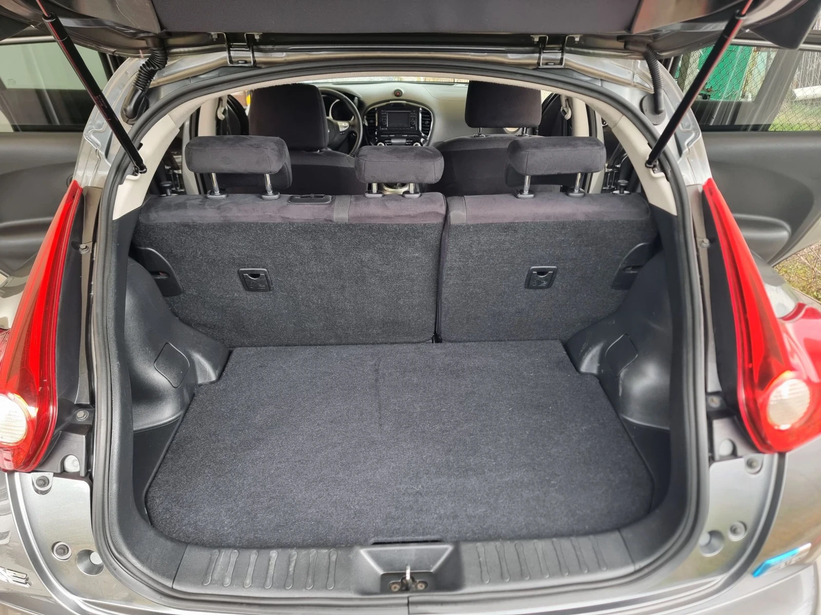 Nissan Juke, снимка 13 - Автомобили и джипове - 54088765