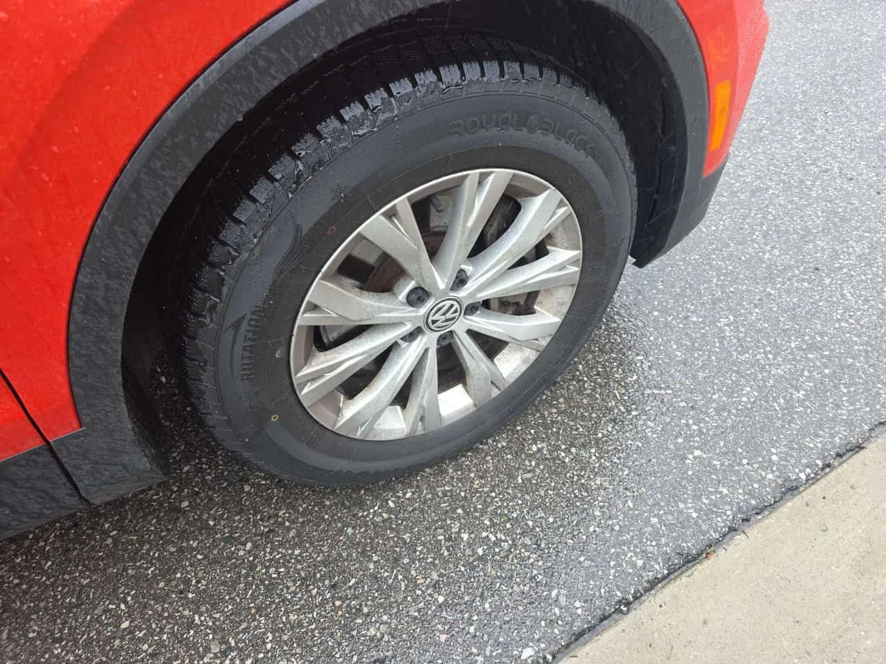 VW Tiguan * Trendline * CARFAX * KEYLESS * �������� | Mobile.bg � ����������� 7