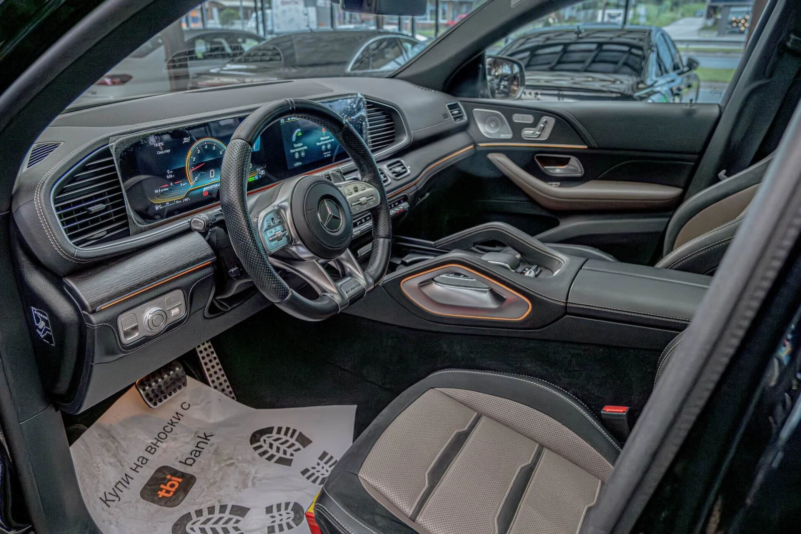 Mercedes-Benz GLE 53 4MATIC Coupe/4Matic+ /Burmester/Обдухване/Камера 360/Пано, снимка 7 - Автомобили и джипове - 54655962