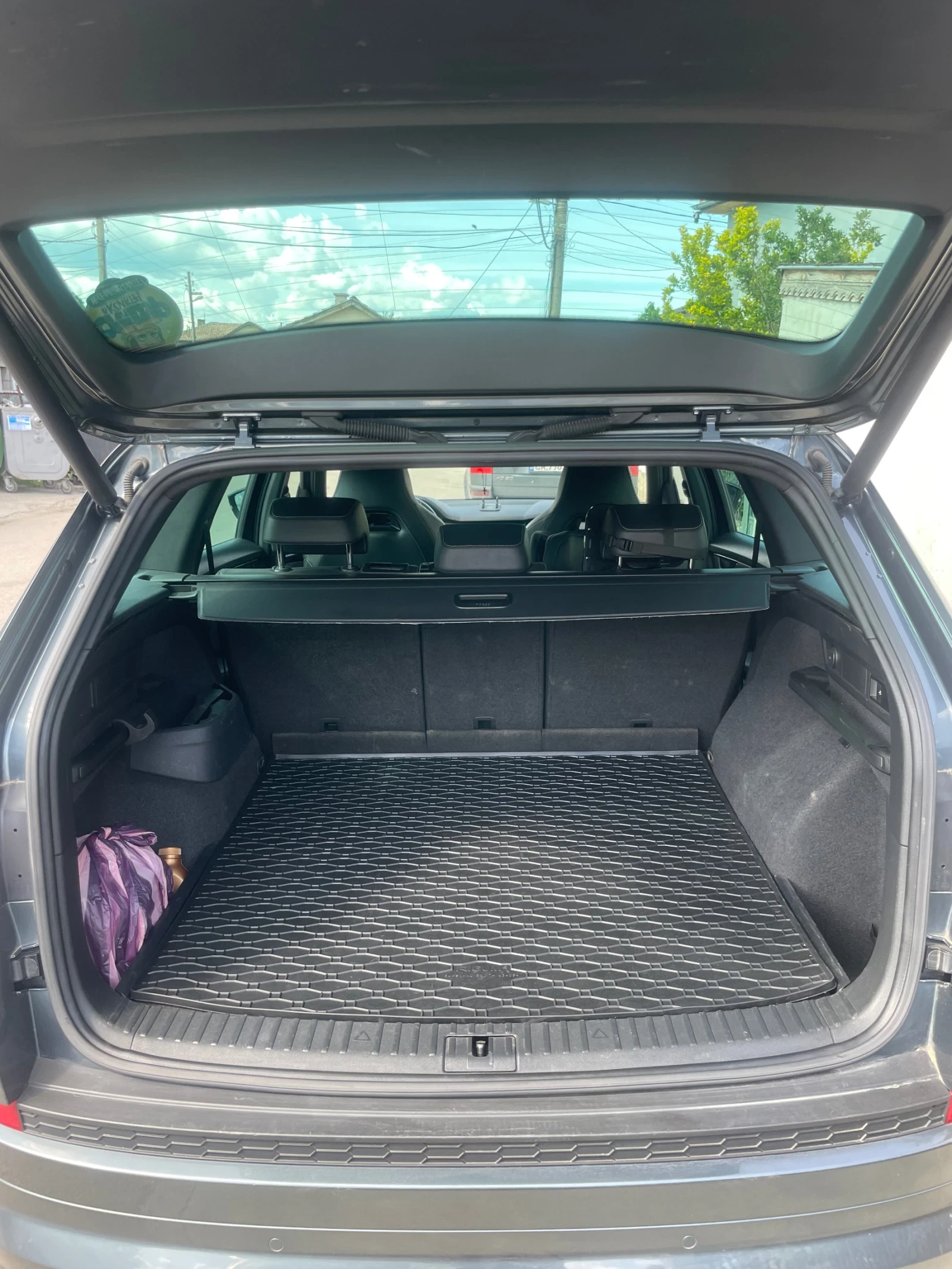 Skoda Kodiaq SPORTLINE 4x4 190кс, снимка 11 - Автомобили и джипове - 54669763