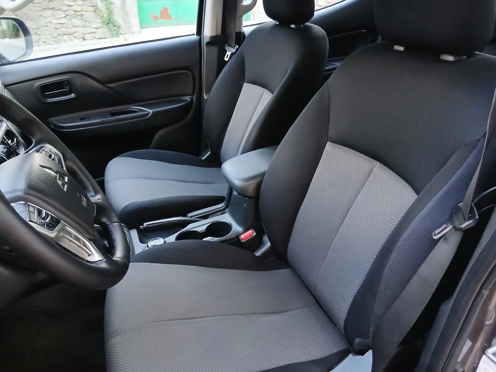 Mitsubishi L200  2.3DID-4WD, снимка 9 - Автомобили и джипове - 56246531