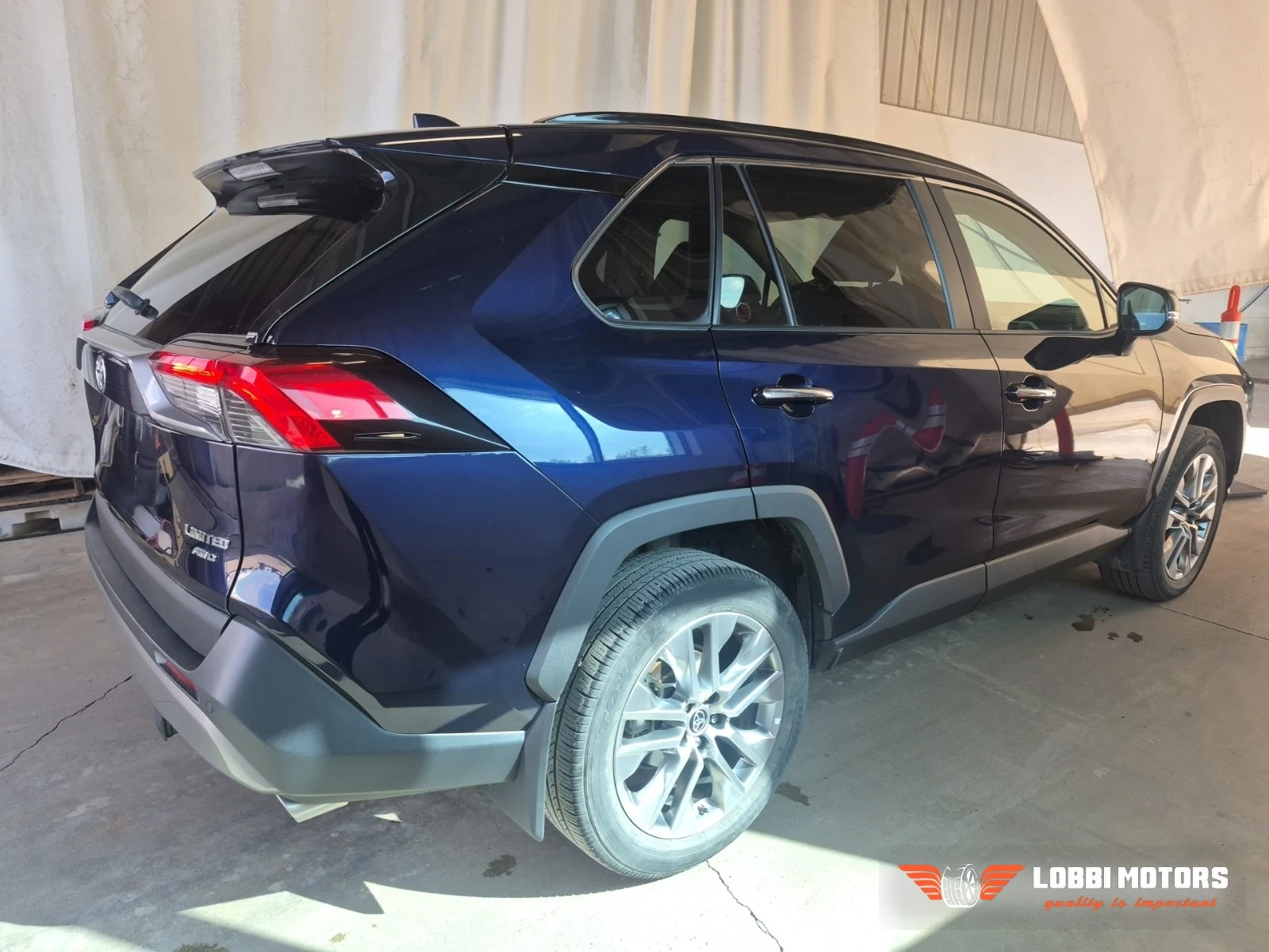 Toyota Rav4, снимка 3 - Автомобили и джипове - 56068097