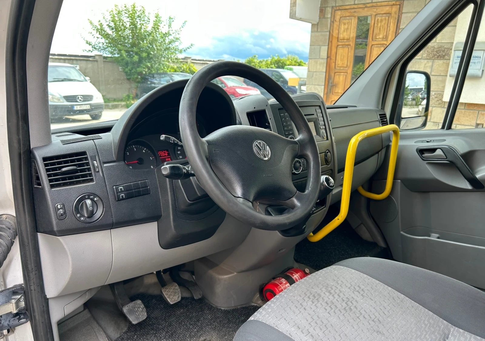VW Crafter 2.0TDI MAXI LONG - изображение 9
