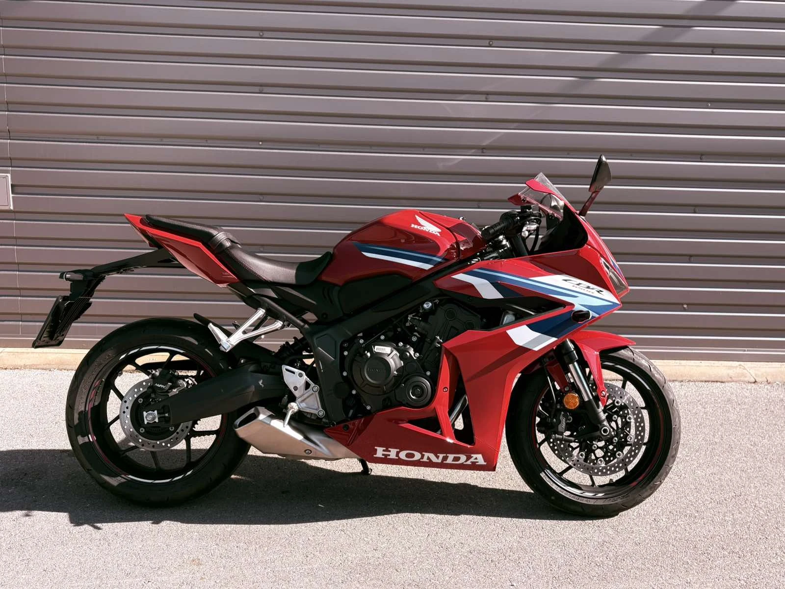 Honda Cbr 650R, снимка 6 - Мотоциклети и мототехника - 56518815