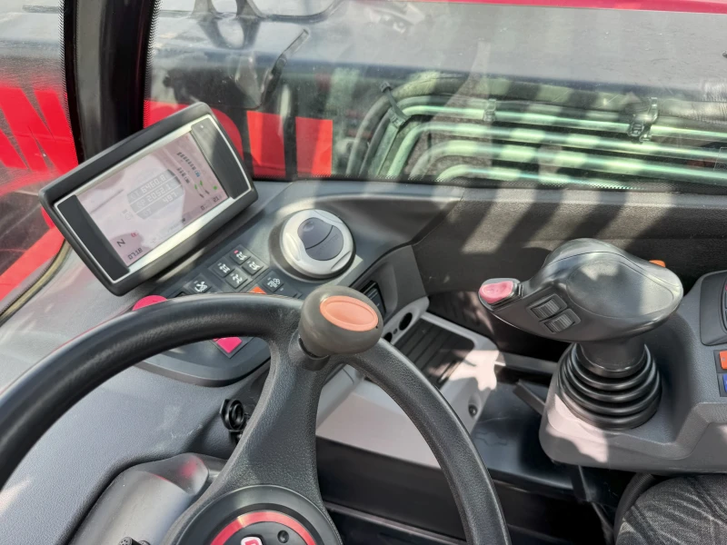 Телескопичен товарач Manitou MLT 741-140 VARIO + , снимка 11 - Селскостопанска техника - 52770524