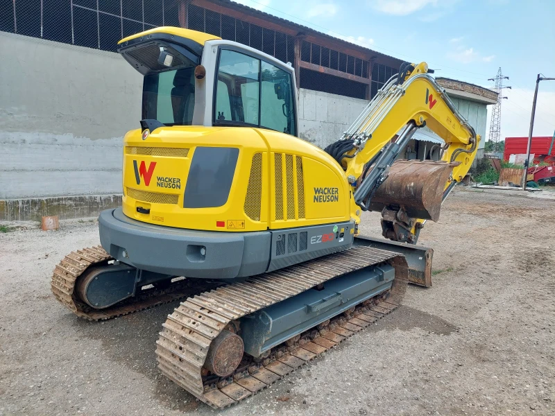 Багер Wacker EZ80
